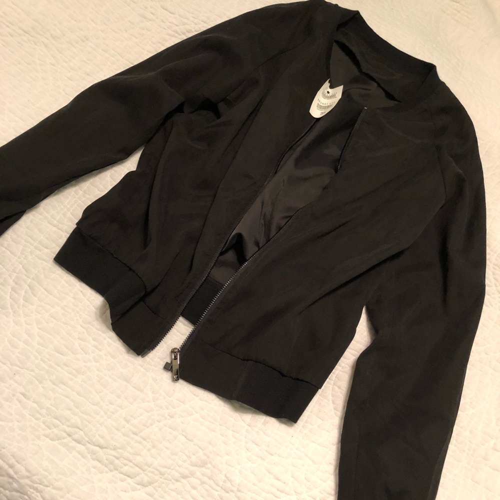 Black brandy Melville bomber jacket